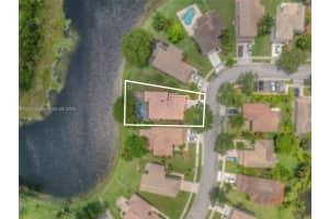 467 191st Terrace, Pembroke Pines, FL 33029 - MLS#A12037228
