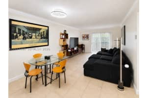 8650 Sw 109th Ave 3-103, Miami