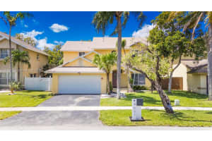 9601 9th Court, Pembroke Pines, FL 33025 - MLS#A12037379