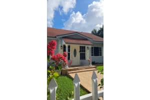 351 NW 31st St, Miami, FL 33127, - MLS#A12037437