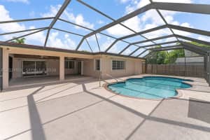 10842 Sw 33rd St, Miami 10842 Sw 33rd St, Miami