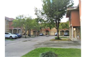 33 SE 3rd Ave, Hallandale Beach, FL 33009, - MLS#A12037704