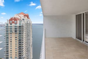 1200 Brickell Bay Drive, Miami, FL 33131 - MLS#A12037745
