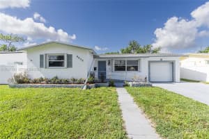 6630 Liberty Street, Hollywood, FL 33024 - MLS#A12037780
