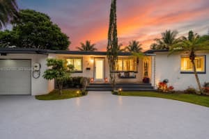 351 NE 117th St, Miami, FL 33161, - MLS#A12037950