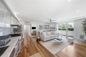 1601 West Ave Apt 101, Miami Beach, FL 33139, - MLS#A12038205