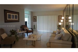 800 S Hollybrook Drive 305, Pembroke Pines, Fl 33025, Pembroke Pines 800 S Hollybrook Drive 305, Pembroke Pines, Fl 33025, Pembroke Pines