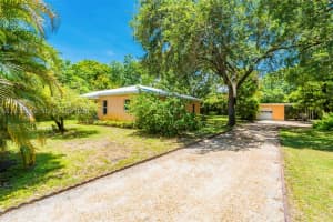 955 Ne 128th Street, North Miami, Fl 33161, North Miami