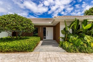 2021 212th Street, Miami, FL 33179 - MLS#A12038398