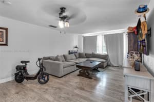 3510 87th Avenue, Miami, FL 33165 - MLS#A12038586