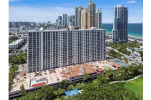 210 174th Street, Sunny Isles Beach, FL 33160 - MLS#A12038599