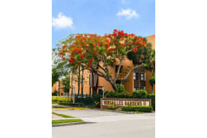 9440 W Flagler St 205, Miami