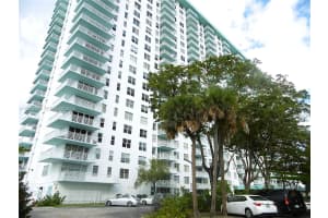 301 174th Street, Sunny Isles Beach, FL 33160 - MLS#A12038760
