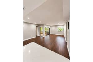 20005 NE 3rd Ct Apt 8, Miami, FL 33179, - MLS#A12038839