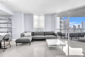 1900 Bayshore Drive, Miami, FL 33132 - MLS#A12038847