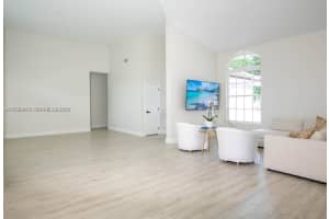 8325 161st Terrace, Miami Lakes, FL 33016 - MLS#A12038945