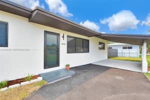 18510 42nd Place, Miami Gardens, FL 33055 - MLS#A12039020