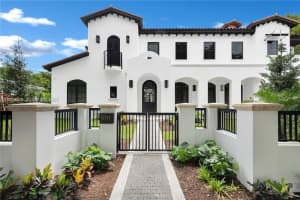 5111 Alhambra Circle, Coral Gables, FL 33146 - MLS#A12039072
