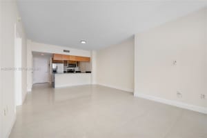 1750 Bayshore Drive, Miami, FL 33132 - MLS#A12039139