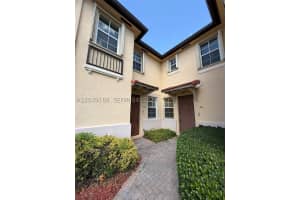 1720 NE 33rd Ave Unit 102-5, Homestead, FL 33033, - MLS#A12039168