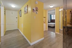 2271 NW 48th Terrace Apt 112, Lauderhill, FL 33313, - MLS#A12039172