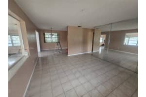 405 4th Avenue, Hialeah, FL 33010 - MLS#A12039274