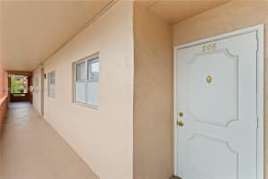 8846 W McNab Rd Apt 206, Tamarac, FL 33321, - MLS#A12039293