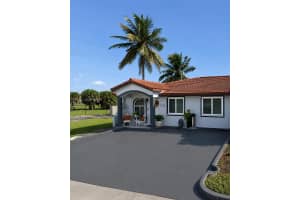 7548 Nw 173rd Terrace, Hialeah, Fl 33015, Hialeah