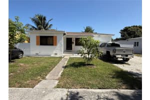 1880 159th Street, North Miami Beach, FL 33162 - MLS#A12039428
