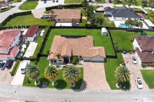 12922 SW 221st St Rd, Miami, FL 33170, - MLS#A12039546