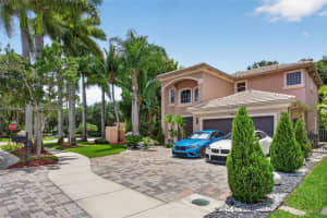 4907 Cypress Way, Coconut Creek, FL 33073 - MLS#A12039547