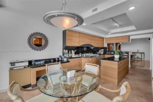 19955 NE 38th Ct Apt 2204, Aventura, FL 33180, - MLS#A12039677