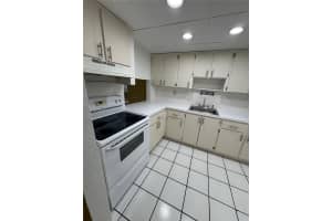 505 NW 177th St Apt 103, Miami Gardens, FL 33169, - MLS#A12039826