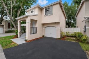 9836 Nw 2nd Court, Plantation, Fl 33324, Plantation 9836 Nw 2nd Court, Plantation, Fl 33324, Plantation