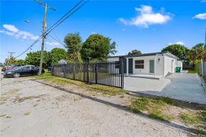 3271 102nd Street, Miami, FL 33147 - MLS#A12040057