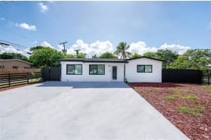 20001 14th Avenue, Miami Gardens, FL 33169 - MLS#A12040201