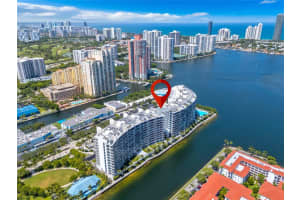 3300 Ne 188th Street 318, Aventura, Fl 33180, Aventura