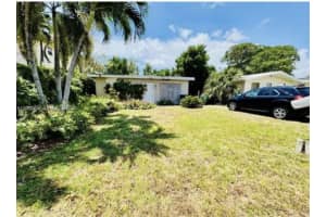 2616 214th Street, Miami, FL 33180 - MLS#A12040236