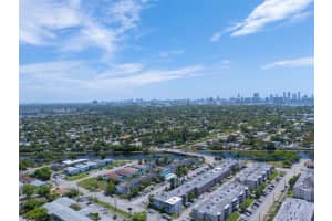 1450 NE 170th St Apt 115, North Miami Beach, FL 33162, - MLS#A12040237