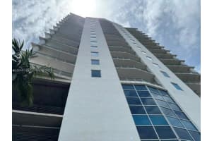 10 River Drive, Miami, FL 33130 - MLS#A12040246