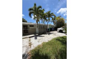 9110 44th Street, Miami, FL 33165 - MLS#A12040477