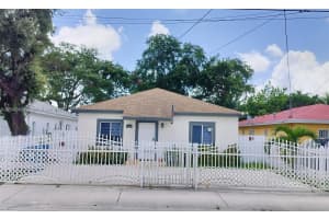 4223 32nd Avenue, Miami, FL 33142 - MLS#A12040480
