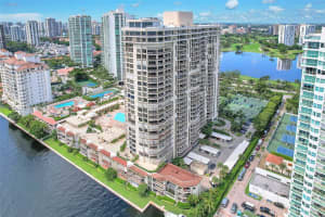 20191 Country Club Drive, Aventura, FL 33180 - MLS#A12040535