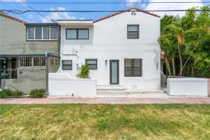 337 28th Street, Miami Beach, FL 33140 - MLS#A12040629