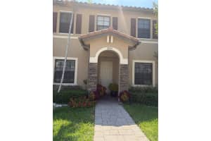 8929 W 35th Way, Hialeah, Fl 33018, Hialeah