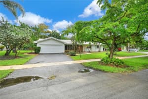 600 Petunia Drive, Plantation, FL 33317 - MLS#A12040767