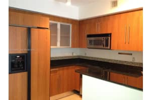325 S Biscayne Boulevard 1414, Miami, Fl 33131, Miami