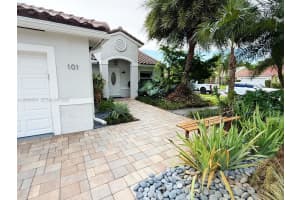 MLS# A12040974, Pembroke Pines, Florida 33029