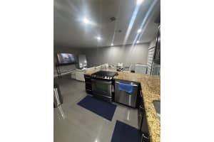 1610 120th Avenue, Pembroke Pines, FL 33025 - MLS#A12041075