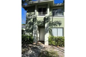 183 Hidden Ct Rd # F-33, Hollywood, FL 33023, - MLS#A12041088